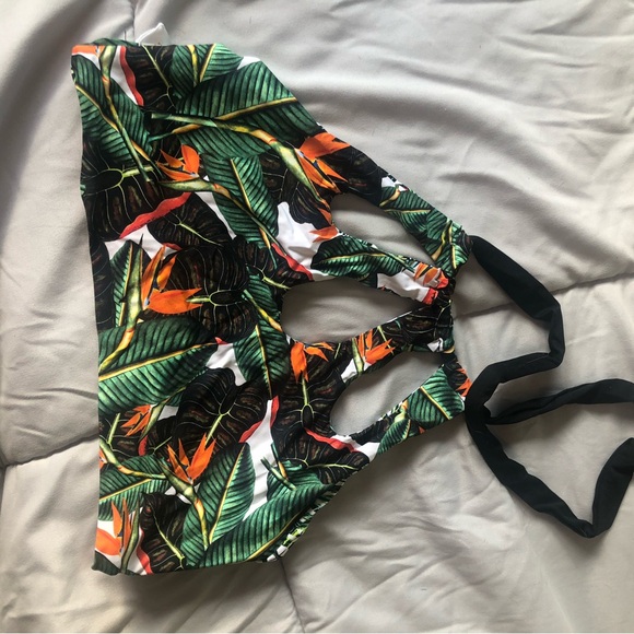 Palm and Havana print reversible bikini NWT - Picture 8 of 9